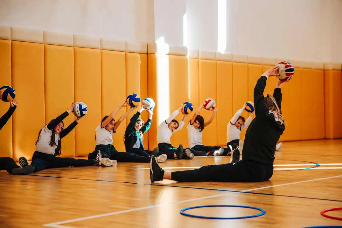 5 jogos de cooperação para a aula de Educação Física sem precisar de nenhum material